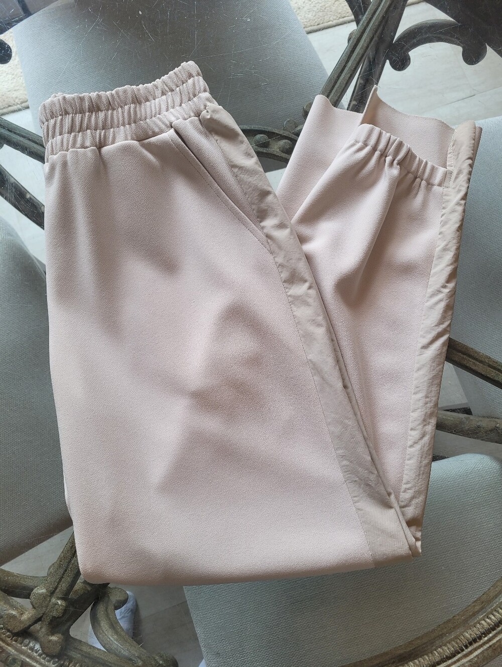 Joh. Khaki Elastic Waist Crepe Knit Joggers Size Medium